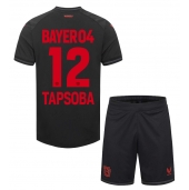 Bayer Leverkusen Edmond Tapsoba #12 Thuis tenue Kids 2023-24 Korte Mouwen (+ broek)