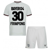 Bayer Leverkusen Jeremie Frimpong #30 Uit tenue Kids 2023-24 Korte Mouwen (+ broek)