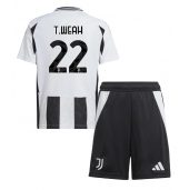 Juventus Timothy Weah #22 Thuis tenue Kids 2024-25 Korte Mouwen (+ broek)