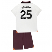 Manchester City Manuel Akanji #25 Uit tenue Kids 2023-24 Korte Mouwen (+ broek)